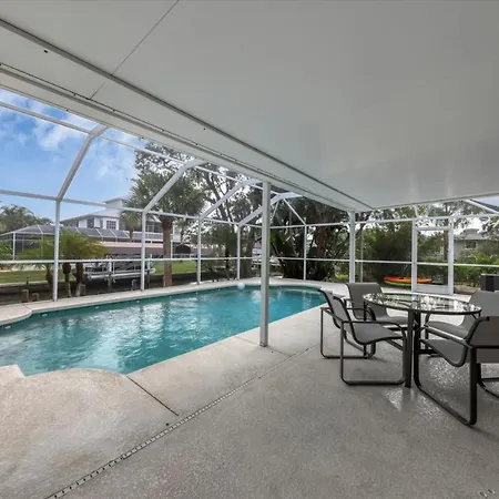 Villa 9170 Pine Cove